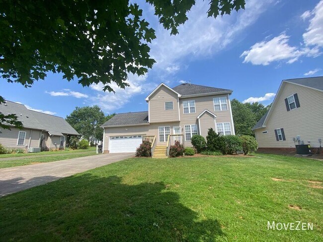 Foto del edificio - 5808 Chesridge Ln