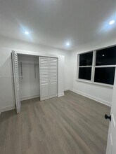 Building Photo - 2970 SW 13th St