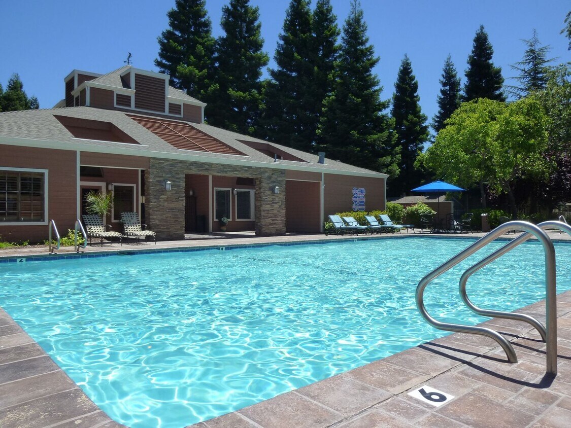 Foto principal - San Ramon Condo in Gated Community w/ Wash...