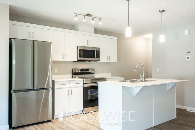 Photo du bâtiment - 17223-1729A 9A Ave SW