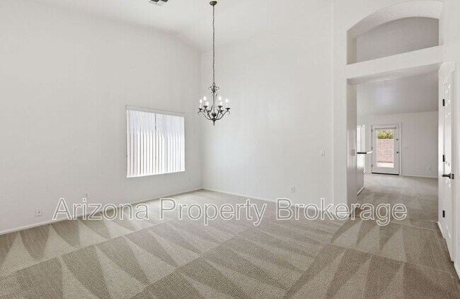 Building Photo - 15006 W Cameron Dr