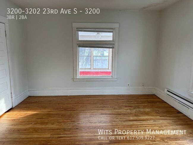 Building Photo - 3200-3202 23rd Ave S-3200