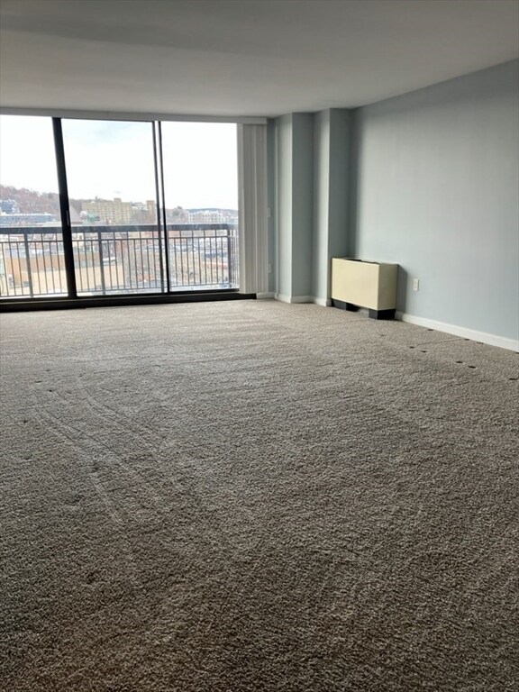 Foto del edificio - 50 Longwood Ave