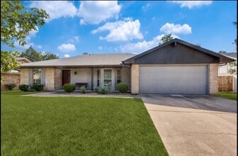 Building Photo - 2831 Panhandle Dr