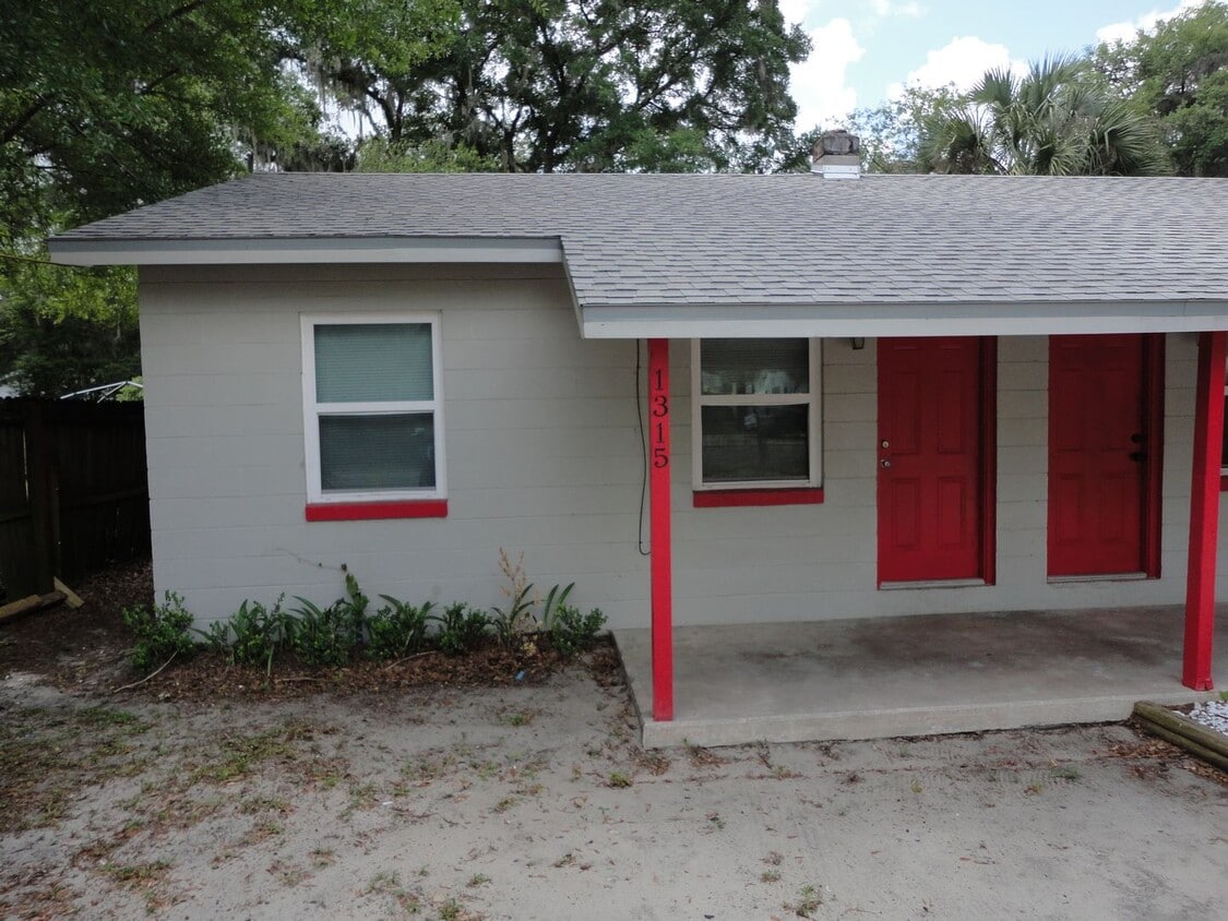 Nice recently Remodel 2 bedroom/1 bath duplex - Nice recently Remodel 2 bedroom/1 bath duplex