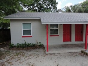 Building Photo - 1315 SE 3rd Ave