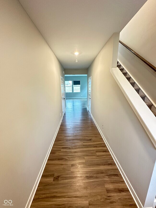 Building Photo - 11598 Brooks Farm Blvd