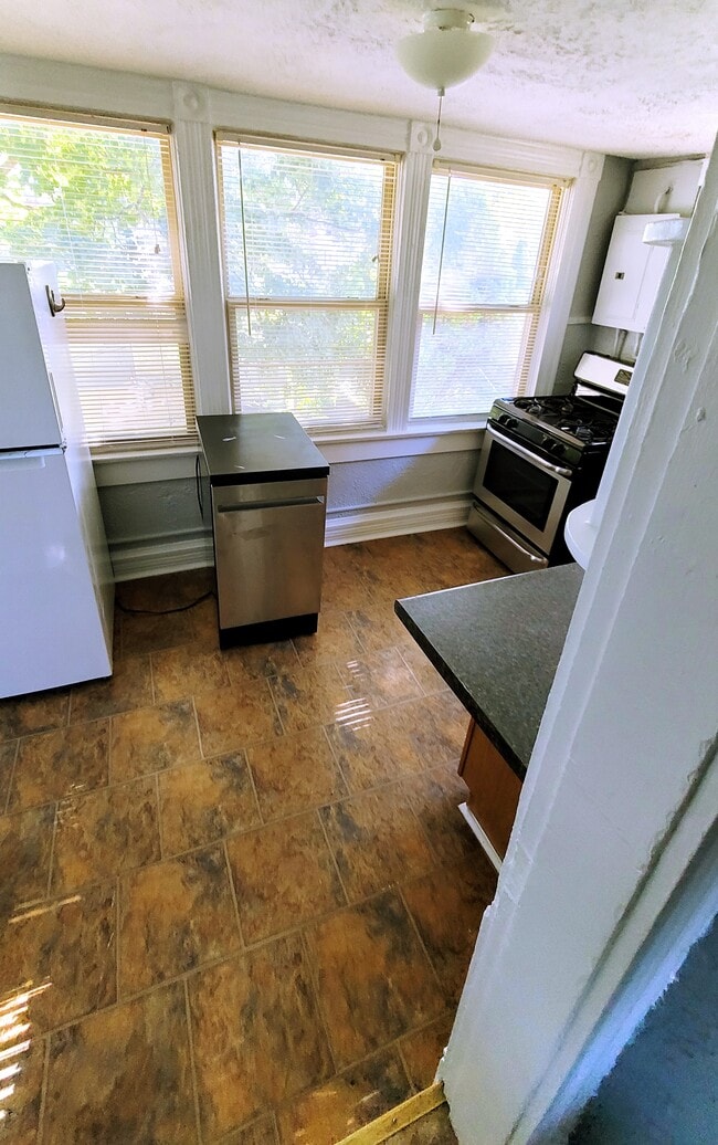 Kitchen with Dishwasher - 237 E Duncan St