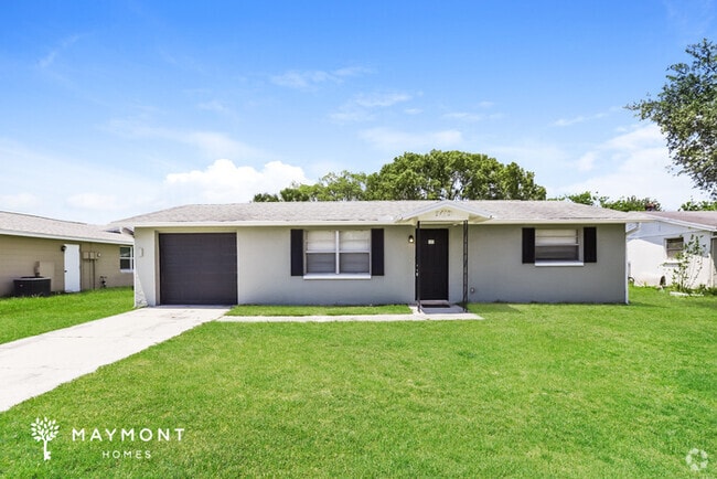Building Photo - 3413 Jackson Dr
