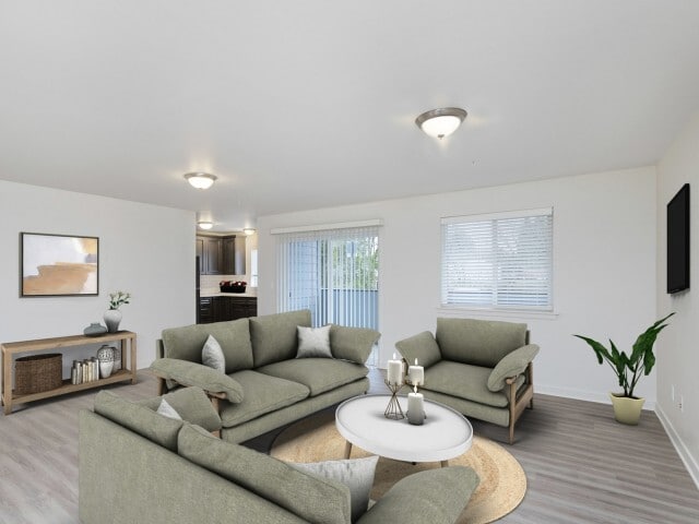 Building Photo - Salt Creek Apartments