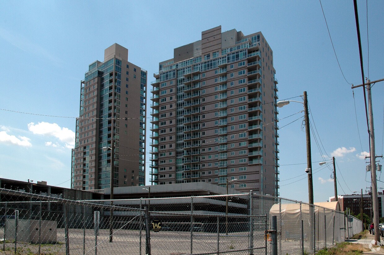 Waterfront Square Apartments Philadelphia, PA