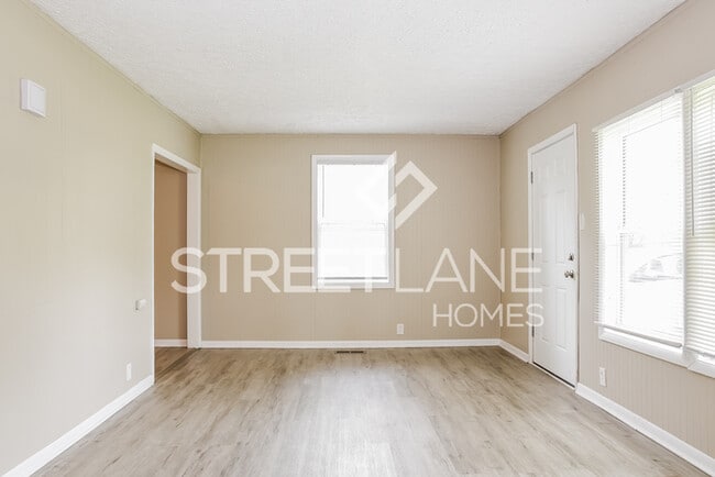 Foto del edificio - Charming 3 Bedroom 1 Bath Home Ready to Rent!