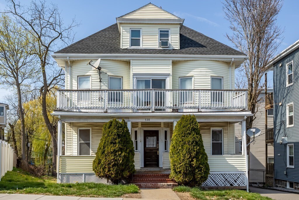 Building Photo - 328 Ashmont St