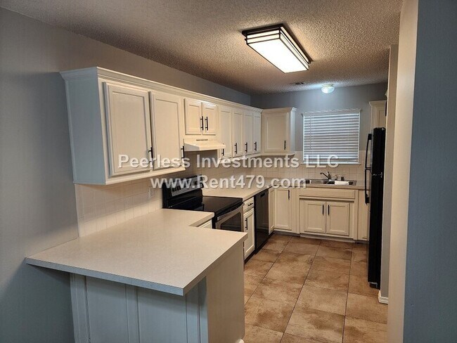 Building Photo - 509-A Braithwaite St
