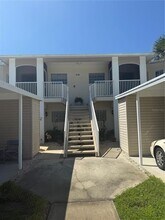 Building Photo - 414 Laurel Lake Dr