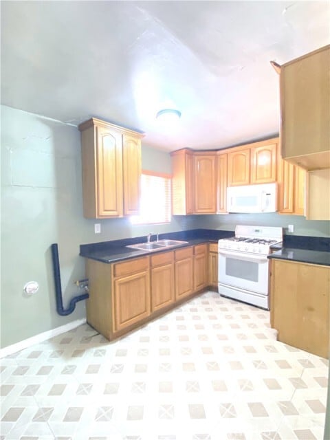 Building Photo - 24170 Sunnymead Boulevard