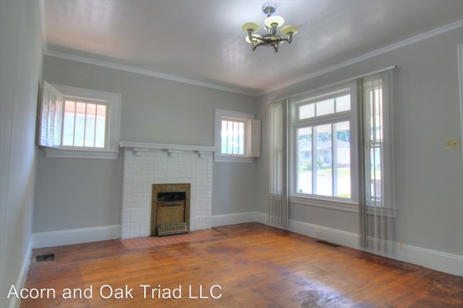 Building Photo - 2 br, 2 bath House - 4259 Indiana Ave