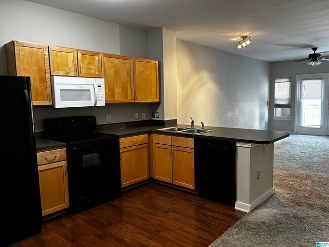 Foto del edificio - 401 20th St S