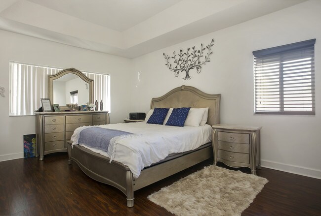 Foto del edificio - 11012 NW 59th St