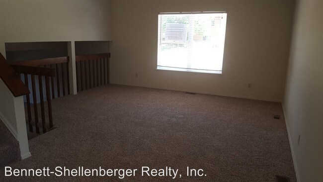 Foto del edificio - 999-999 Magnolia St