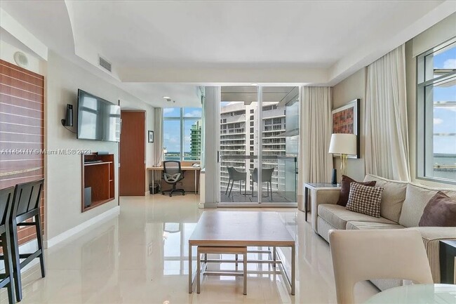 Foto del edificio - 1395 Brickell Ave