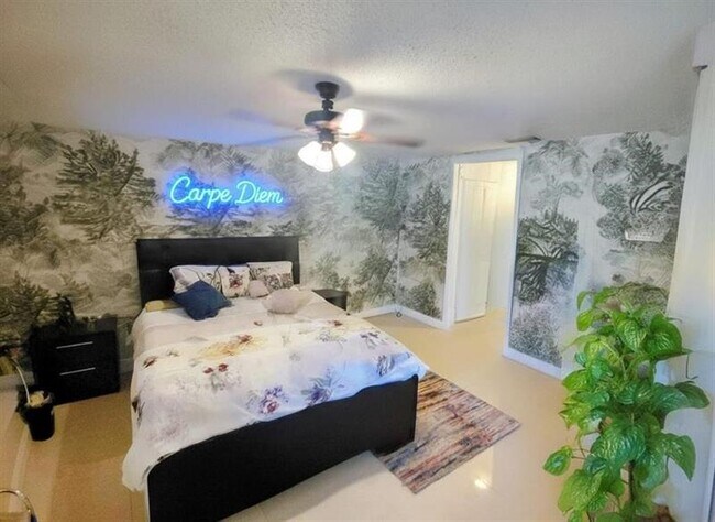 Foto del edificio - 2481 NW 56th Ave