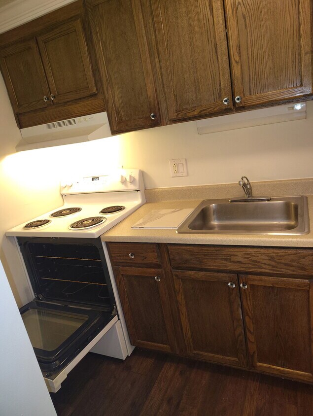 Foto del edificio - 1064 Southridge Ave