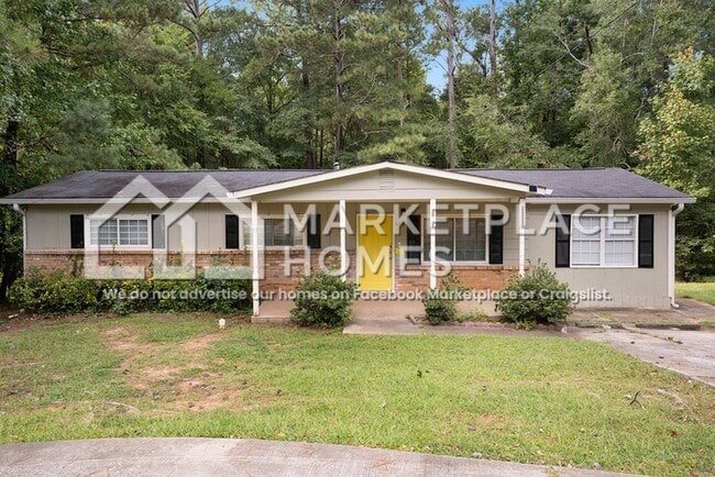 Building Photo - 6258 Green Acres Dr SW