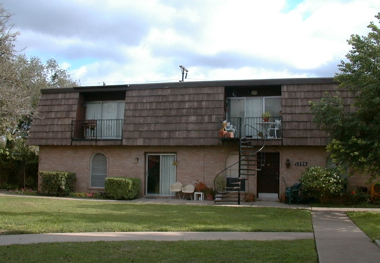 Primary Photo - Normandy Apartments