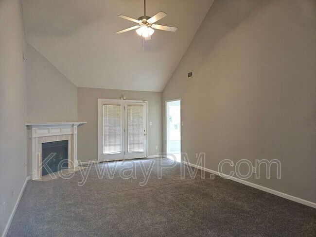 Building Photo - 4636 Crested Butte Rd