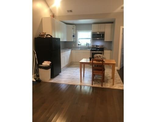 Foto del edificio - 211 Green St