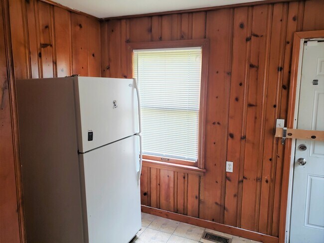 Foto del edificio - 5524 Woodland Ave