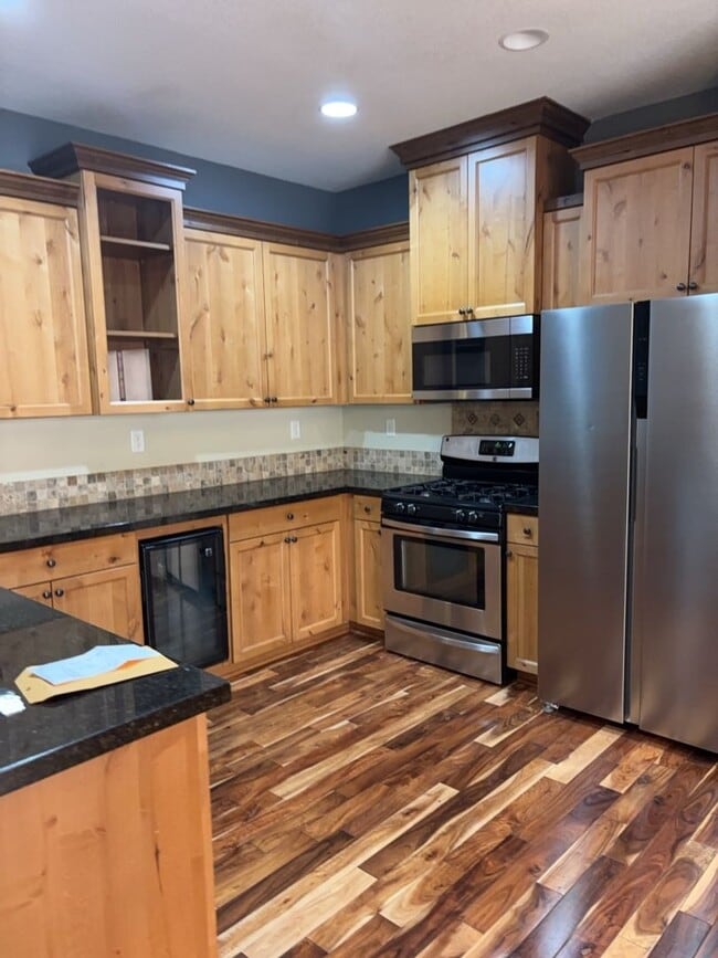Building Photo - 2722 NE 88th Pl