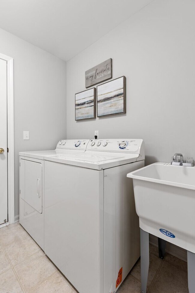 Interior Photo - Ashford Apartments