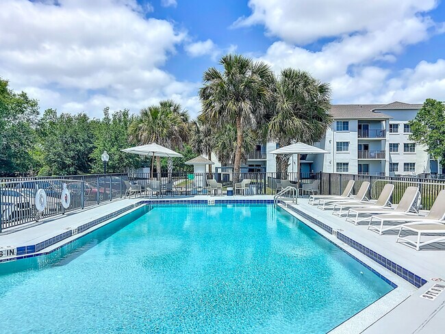 Foto del edificio - Meri Palm Bay