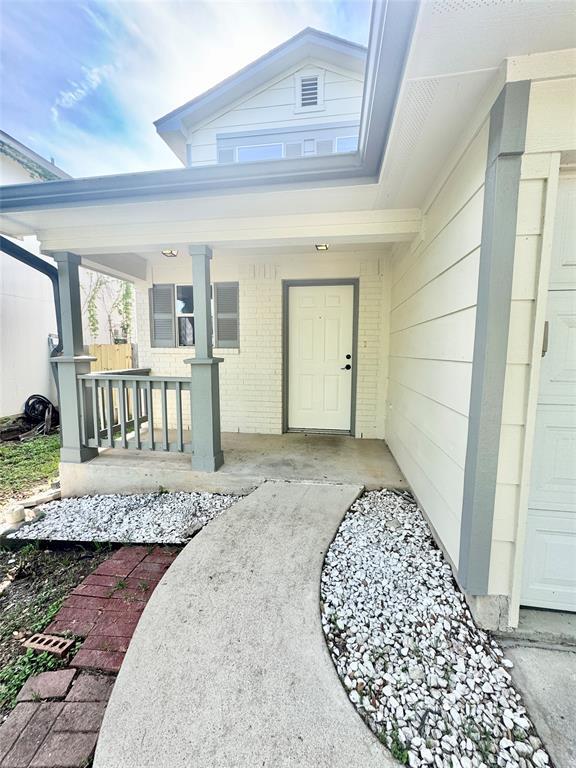 Building Photo - 11314 James Haller Dr