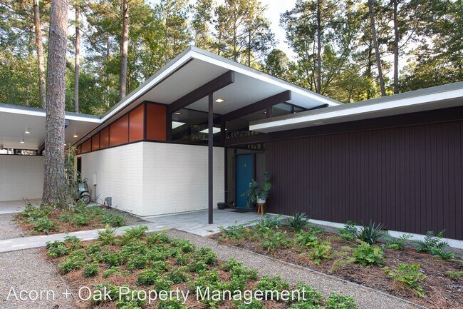 Foto del edificio - 4 br, 3 bath House - 2429 Wrightwood Ave