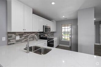 Building Photo - 1328 W Sackett St