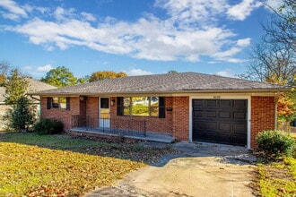 Building Photo - 4620 West Dr