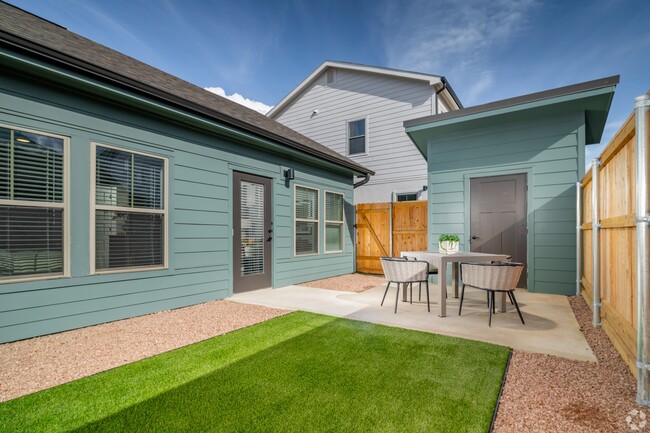 Building Photo - Artesia at Medina Valley