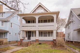 Building Photo - 2671 Hampshire Rd