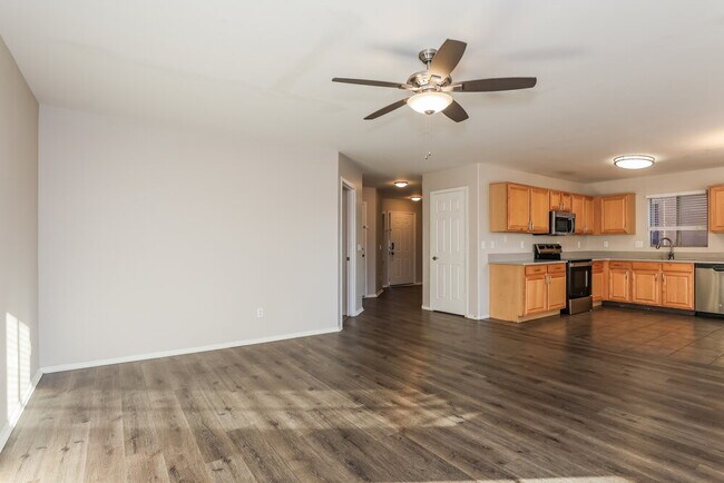 Building Photo - 13023 W Lawrence Rd