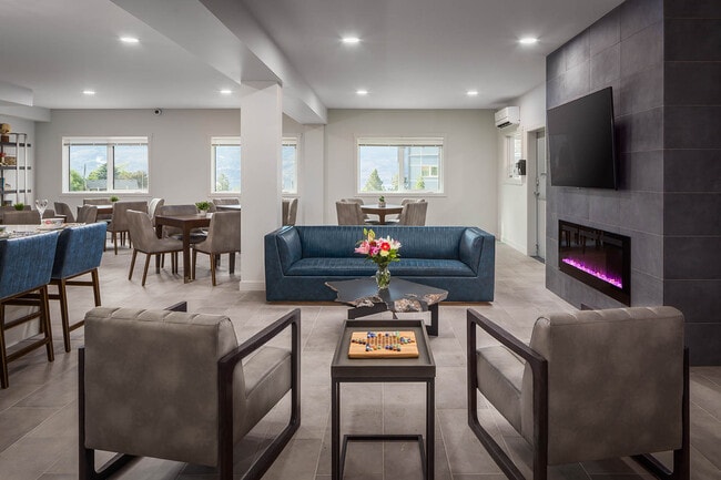 Building Photo - Carrington View Apartments