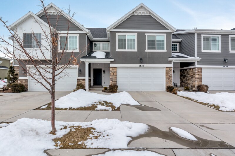 1378 W Wallsburg Dr, Taylorsville, UT 84123 Townhome Rentals in