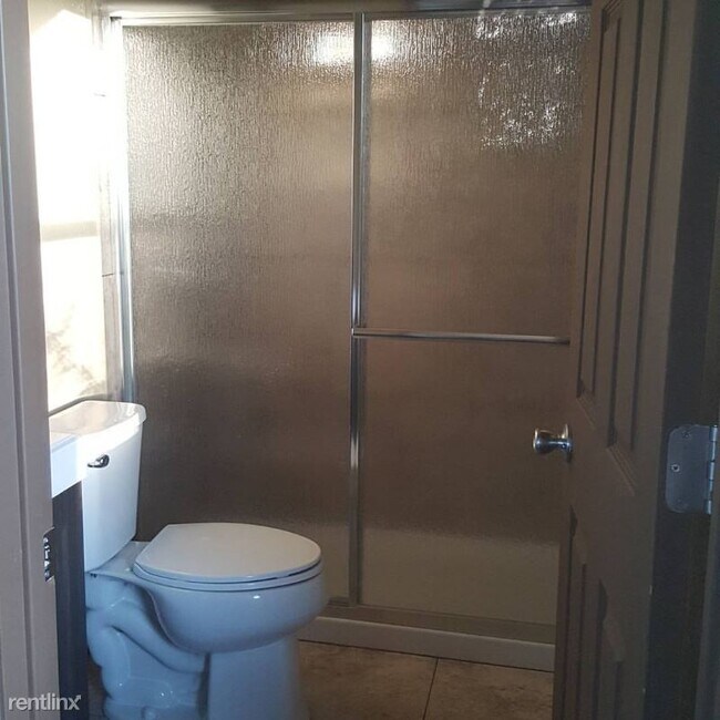 Building Photo - 1 br, 1 bath Condo - 1400 N Cuernavaca Dr