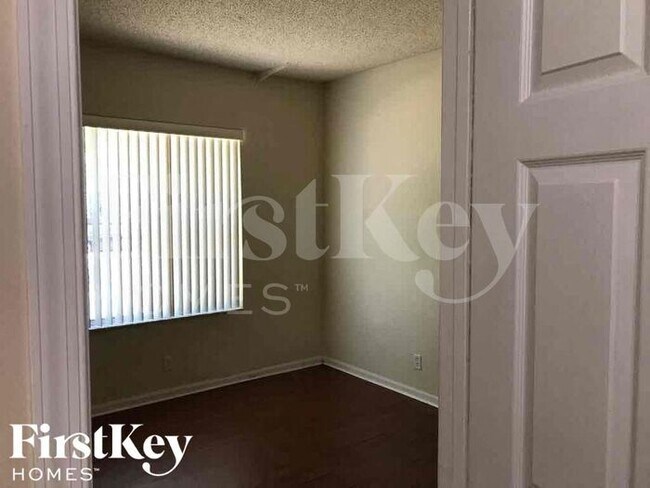 Foto del edificio - 9472 SW 20th St