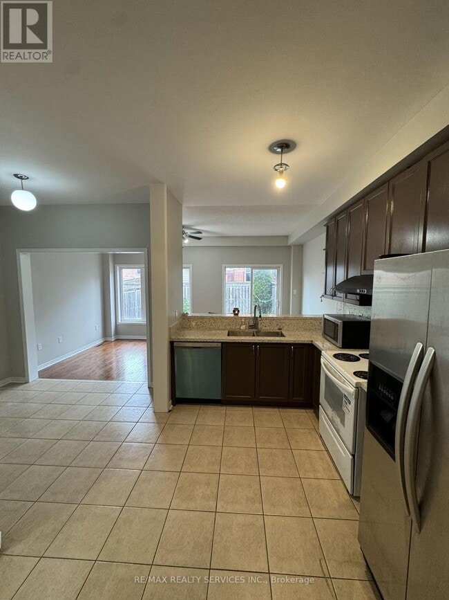 Building Photo - 18 Kilrea Way