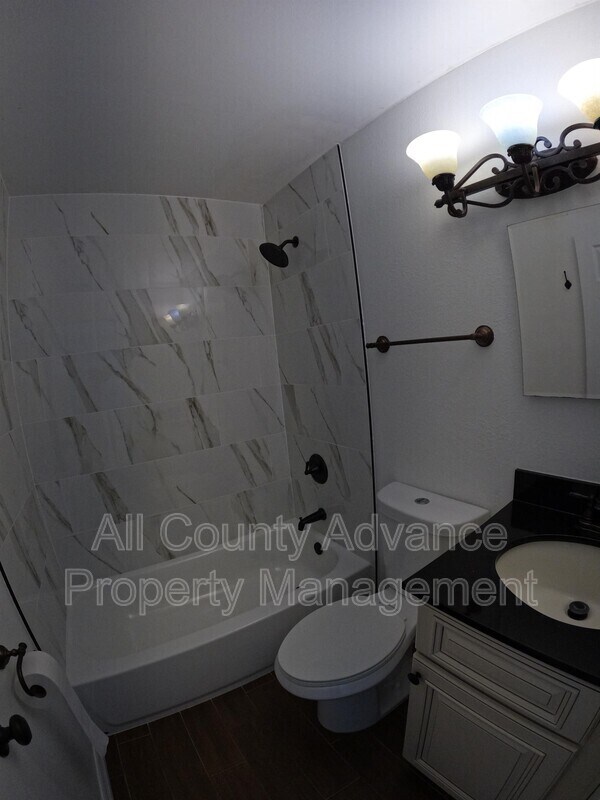 Foto del edificio - 4046 44th Ave N