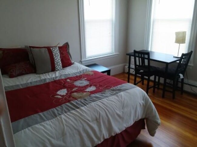Building Photo - Amazing Harvard Square  8 Bed Apartment  9/1