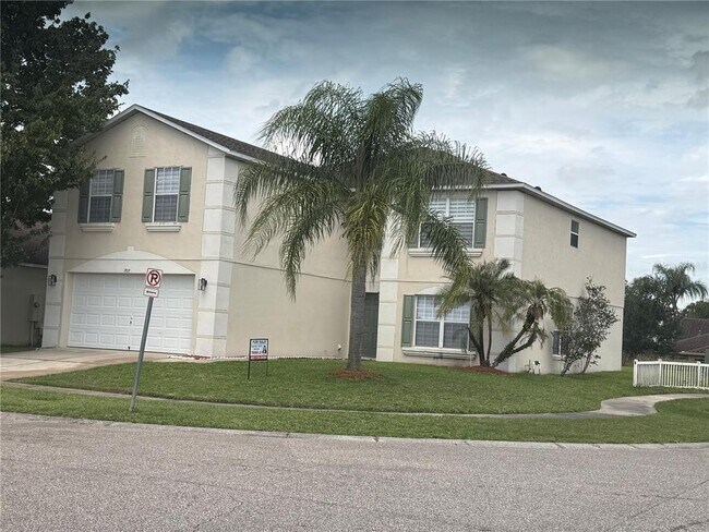 Building Photo - 707 Battery Pointe Dr